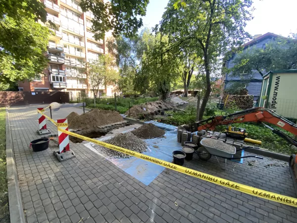 Daudzdzīvokļu mājas gāzes pievads